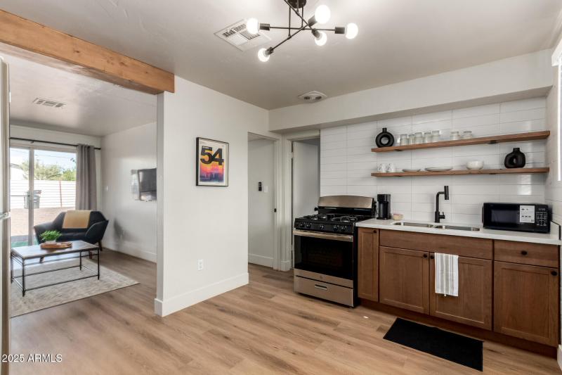 1 Bedroom Unit Kitchen