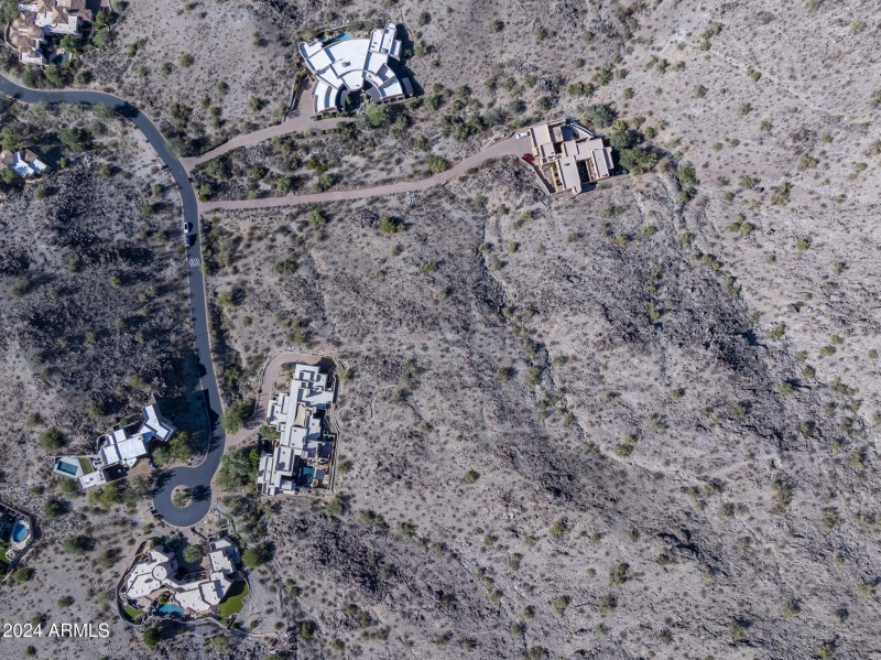 20-web-or-mls-DJI_20241020093038_0294_D