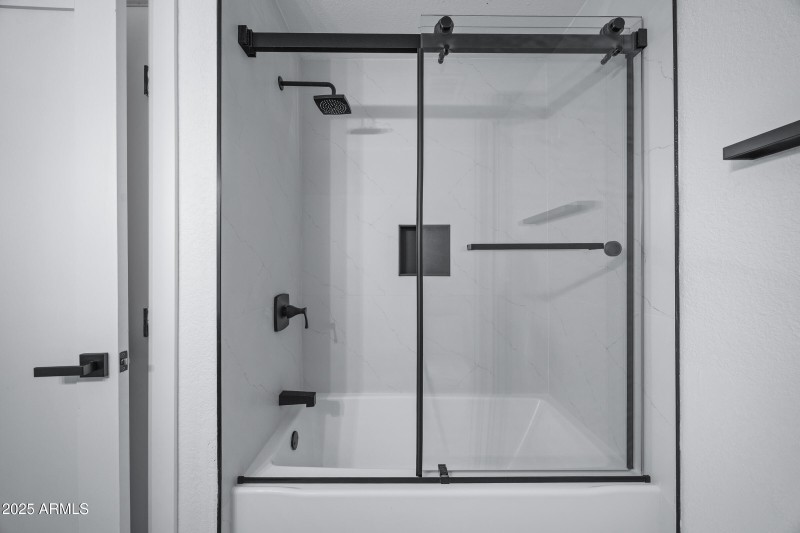 11442 N Bancroft Dr-35