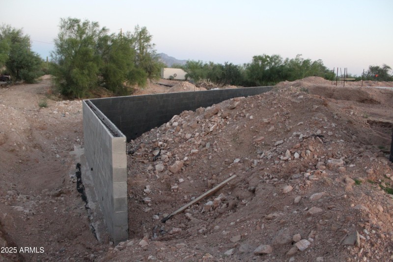 waterproofed retaining wall