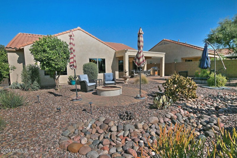 5763 W Admiral Way Florence AZ-large-004