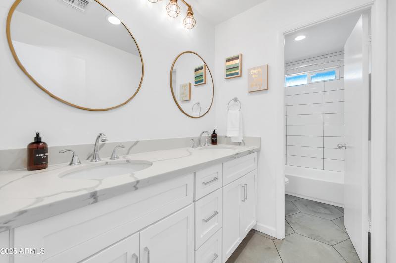 8614 E Monterey Way-36