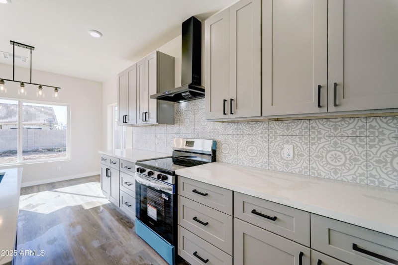 12503 W Cabrillo Dr-9