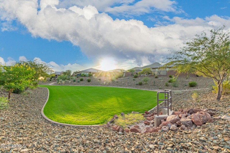 Greenbelt in Front of home