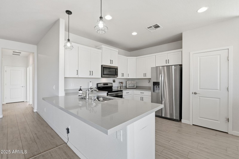 22-web-or-mls-022_ListerPros