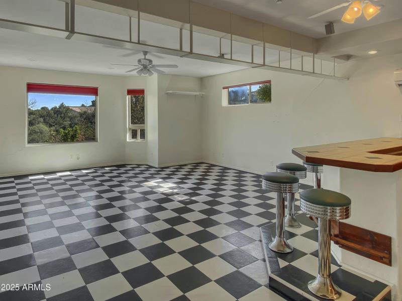 Lower Level- Bonus Room