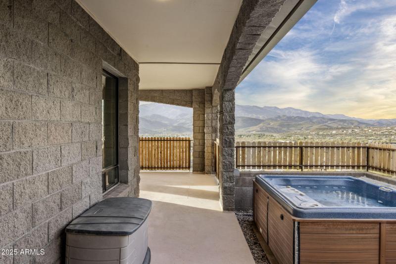 19-web-or-mls-D46A3303