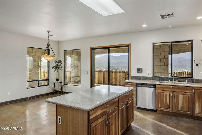 31-web-or-mls-D46A3384