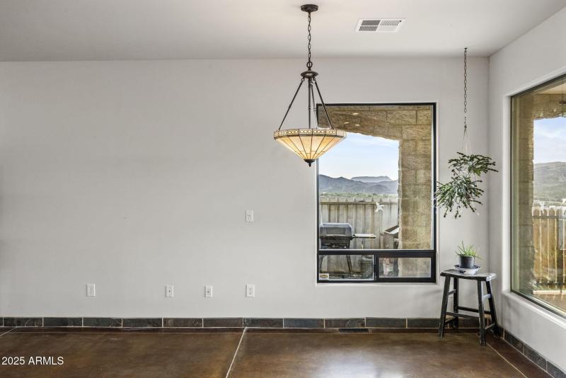 32-web-or-mls-D46A3391