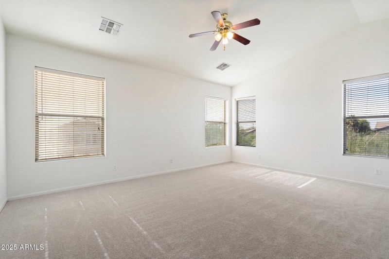 Split Primary Suite & Wing