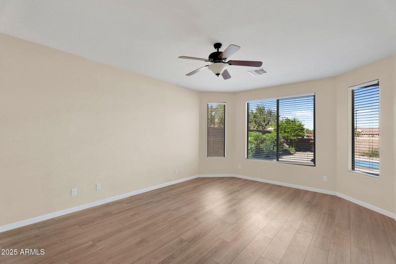 20-web-or-mls-3586 E Riopelle Ct-19