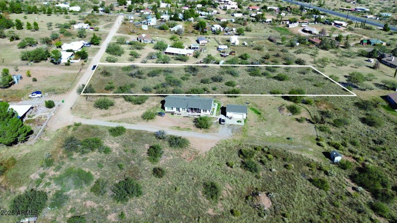 Group of 2 Objects (4)