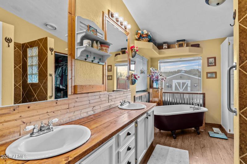 30-web-or-mls-DSC07893