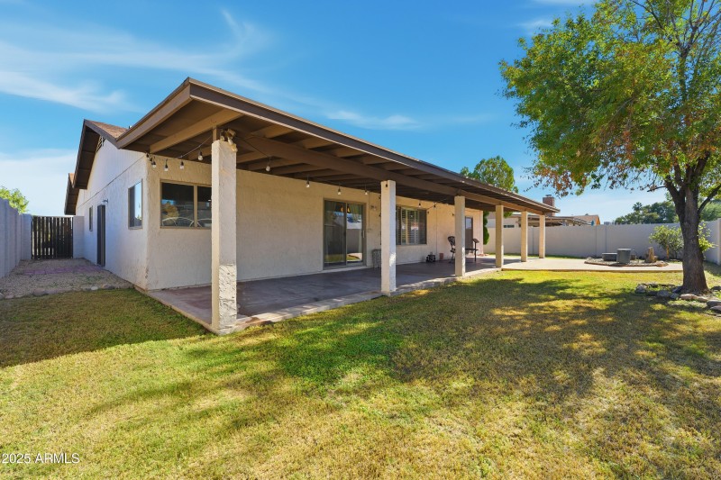 31-028-rear-exterior