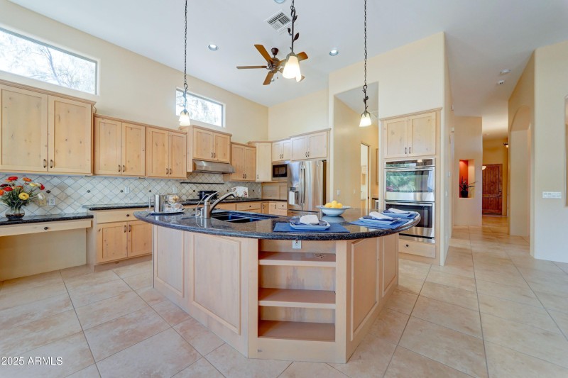 6841 E Quail Hideaway Ln-5