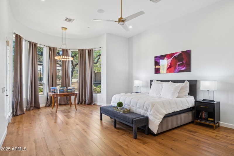 Spacious Primary suite