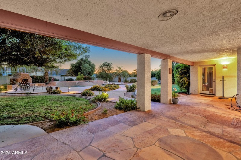 46-web-or-mls-1911-e-bruce-ave