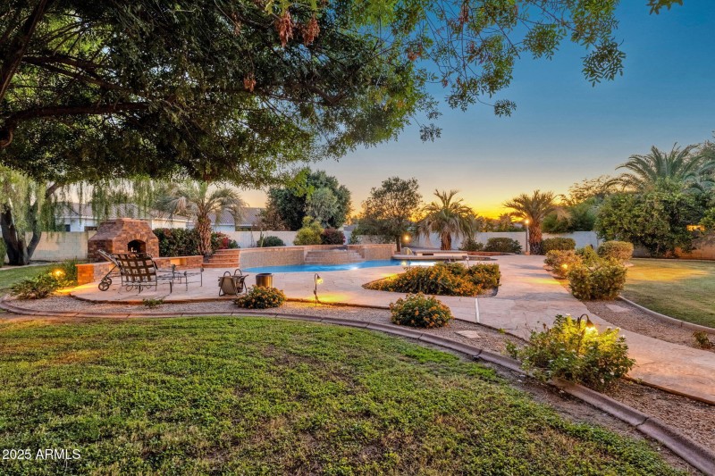 47-web-or-mls-1911-e-bruce-ave