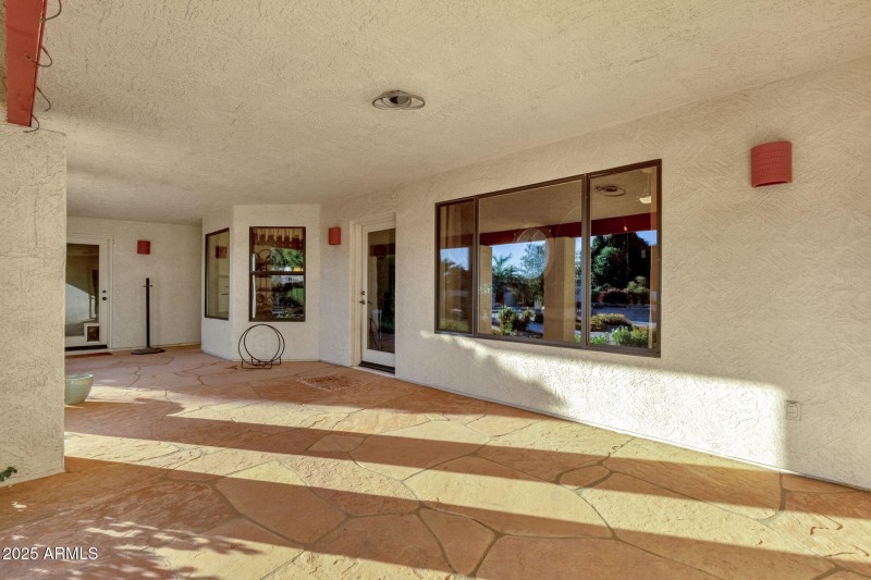 78-web-or-mls-1911-e-bruce-ave