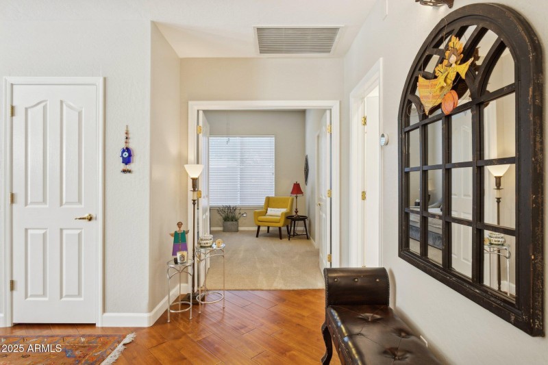 11-web-or-mls-4601-w-flint-st