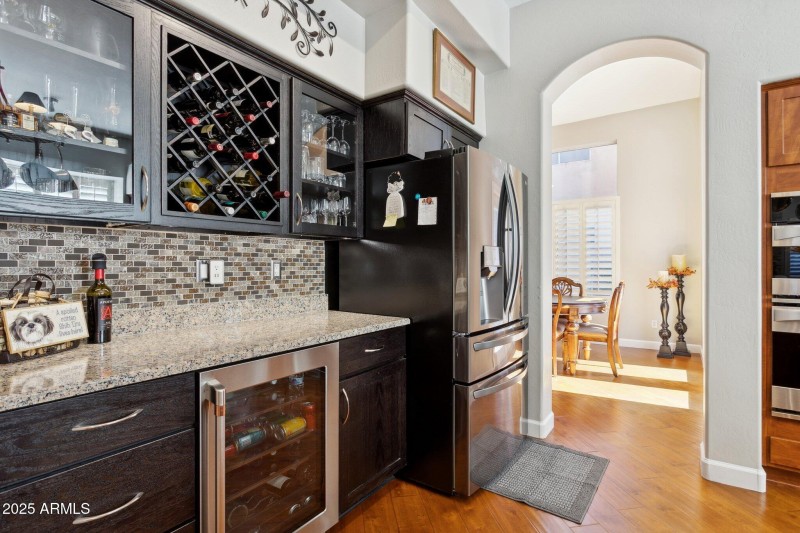 14-web-or-mls-4601-w-flint-st