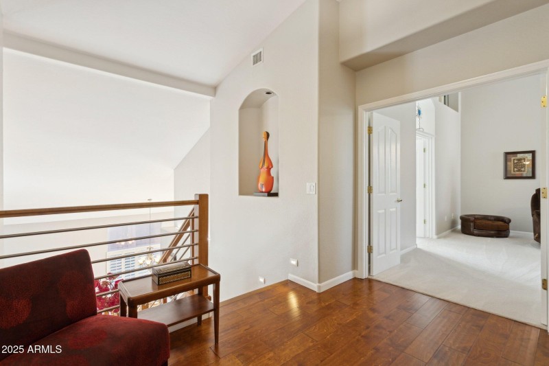 34-web-or-mls-4601-w-flint-st