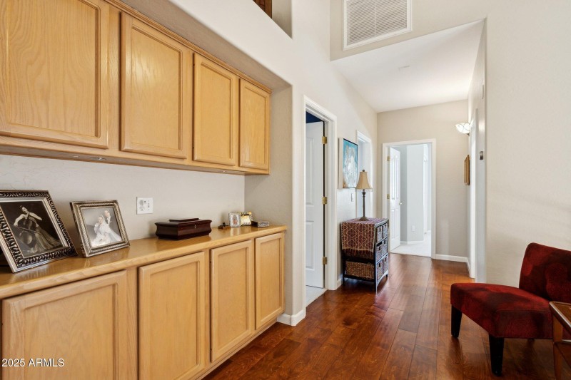 35-web-or-mls-4601-w-flint-st