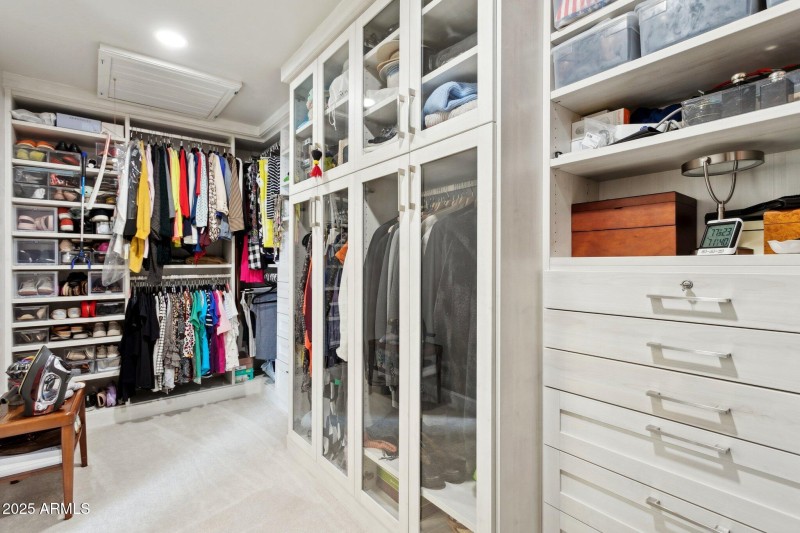 37-web-or-mls-4601-w-flint-st