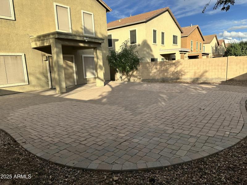 20251116_230248153_iOS