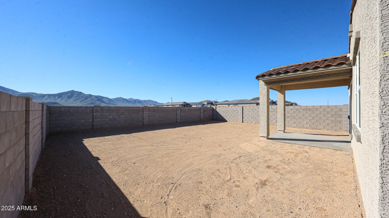 29_Home-for-sale_Surprise_AZ_Century-Com