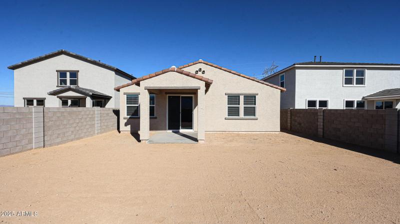 31_Home-for-sale_Surprise_AZ_Century-Com