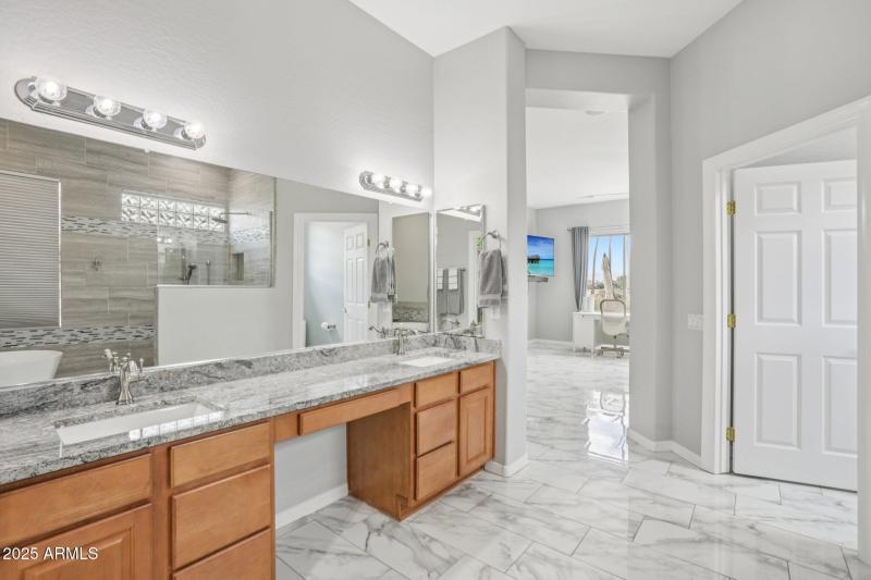 34-web-or-mls-W Loma Verde Trail-S1611-0