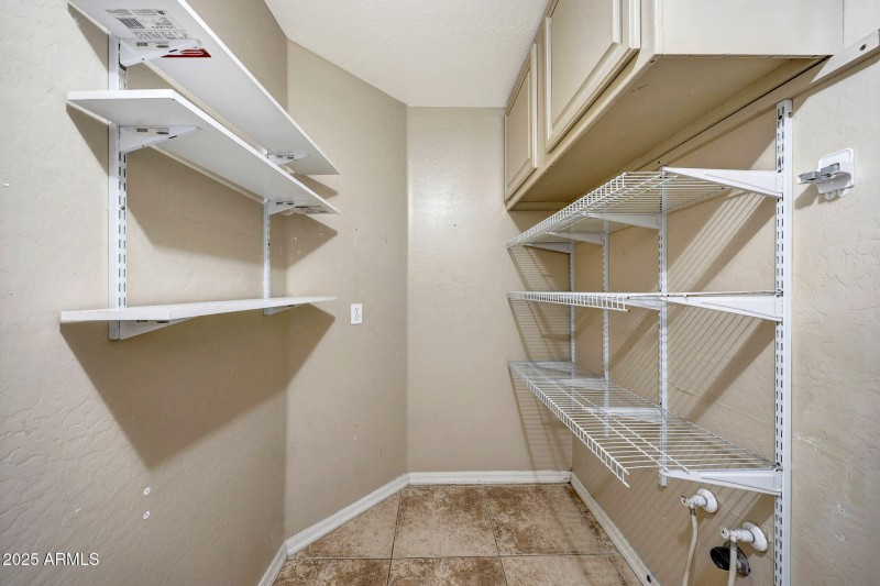 Extra storage in laundry