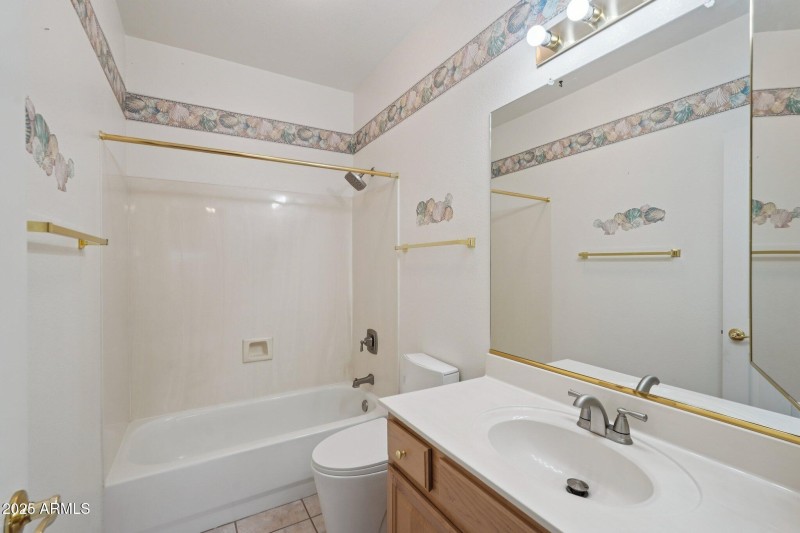 26-web-or-mls-N 86th Dr-S1811-026