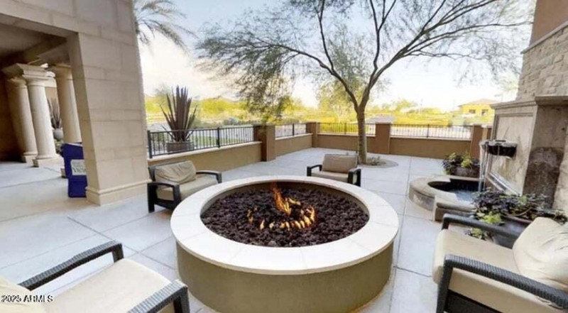 CantaMia Front Firepit