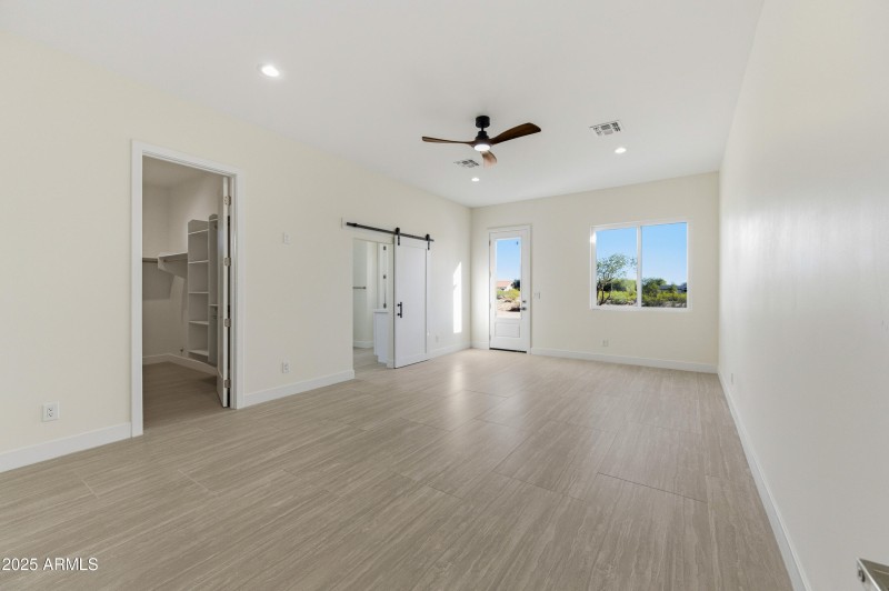 10039 N Burris Rd-107