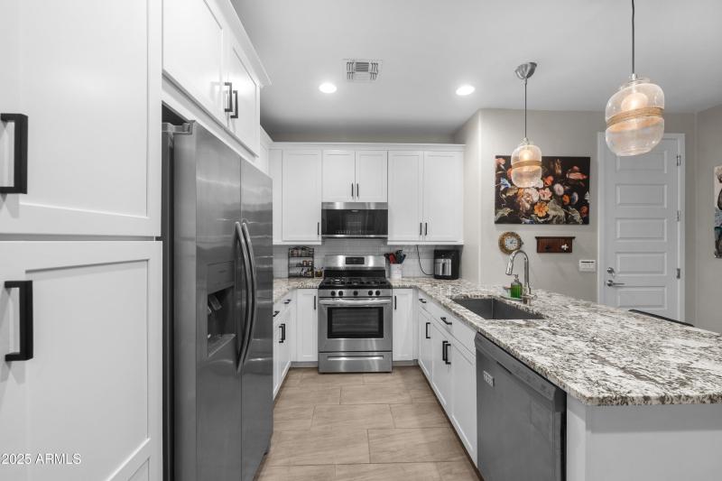 56-12381-Ballentine-Rd-56