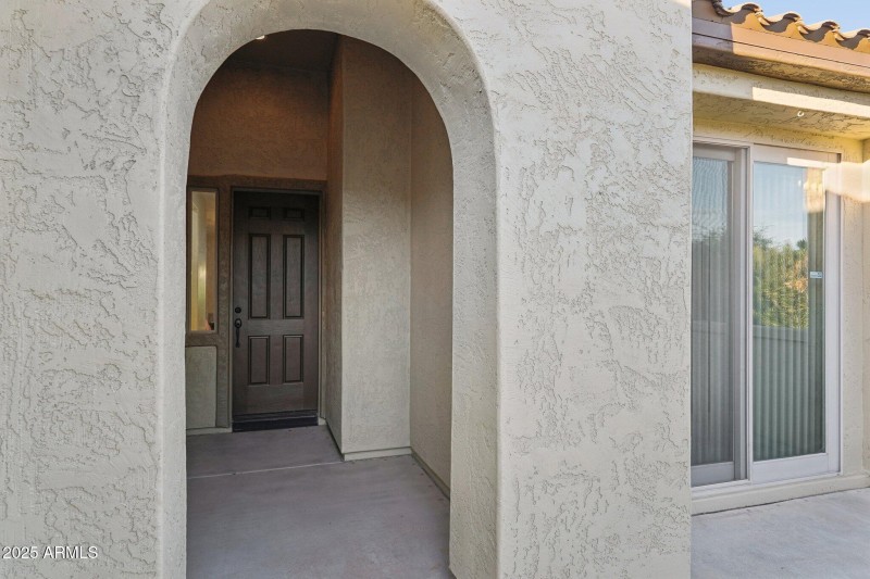 10-web-or-mls-W Rosewood Ln-S1811-008