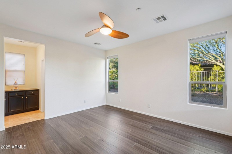 26-web-or-mls-W Rosewood Ln-S1811-024