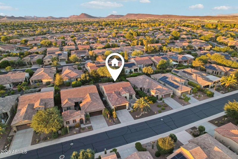 45-web-or-mls-W Rosewood Ln-S1811-043