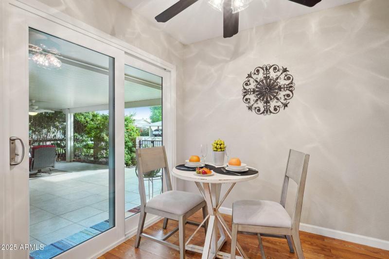 15-web-or-mls-N 109th Dr-S1611-015