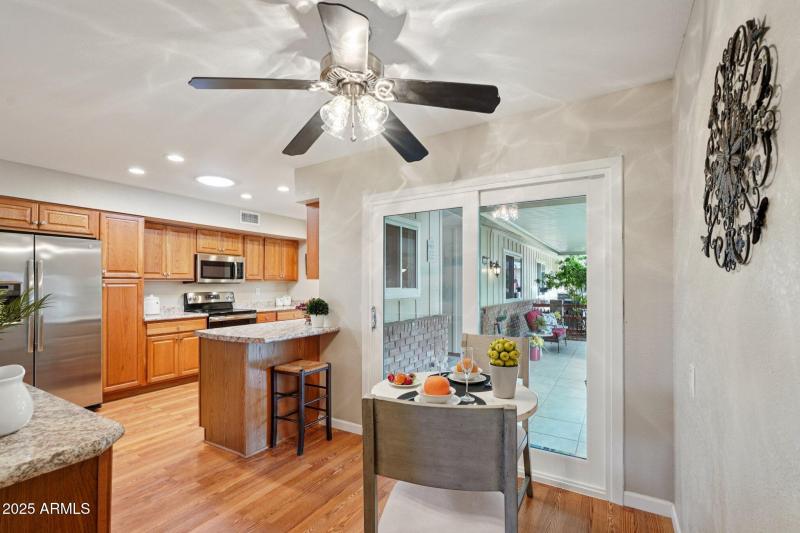 18-web-or-mls-N 109th Dr-S1611-018