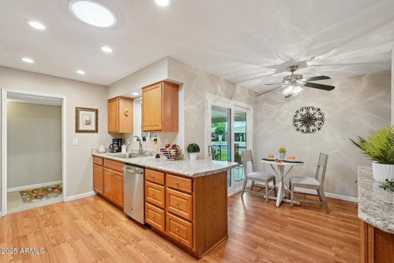 19-web-or-mls-N 109th Dr-S1611-019