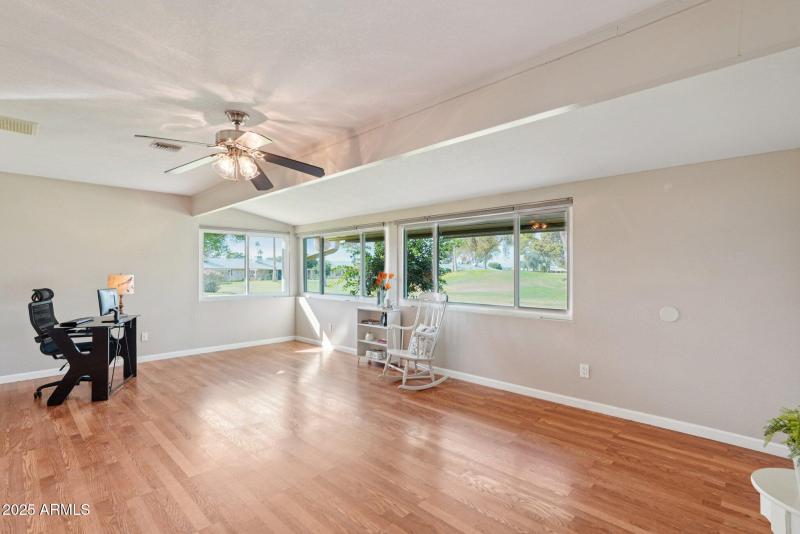 24-web-or-mls-N 109th Dr-S1611-024