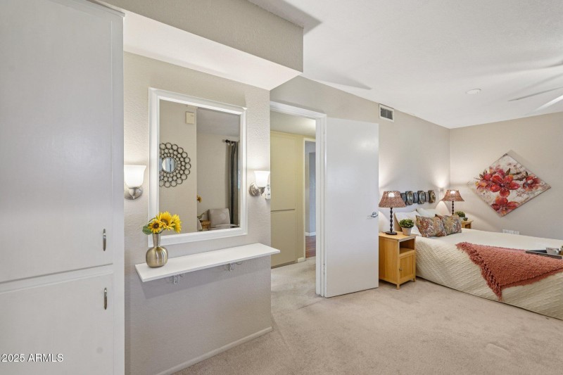 36-web-or-mls-N 109th Dr-S1611-036