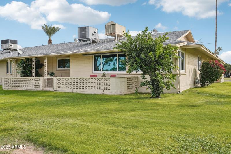 53-web-or-mls-N 109th Dr-S1611-053