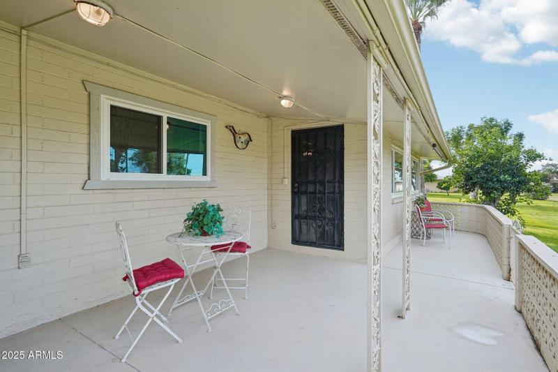 55-web-or-mls-N 109th Dr-S1611-055