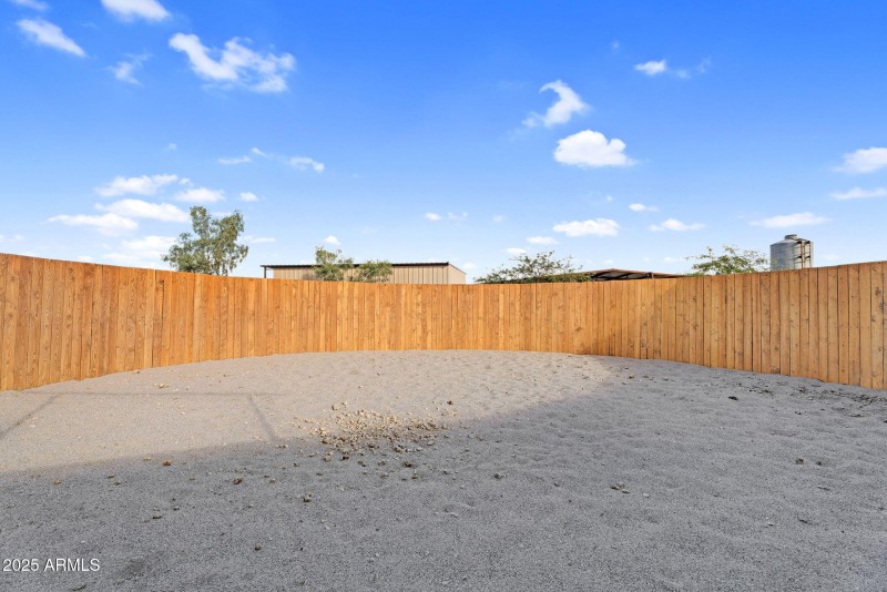 78-web-or-mls-2304 W Silverdale Rd-81