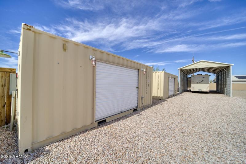 42-web-or-mls-864 W Main St-39