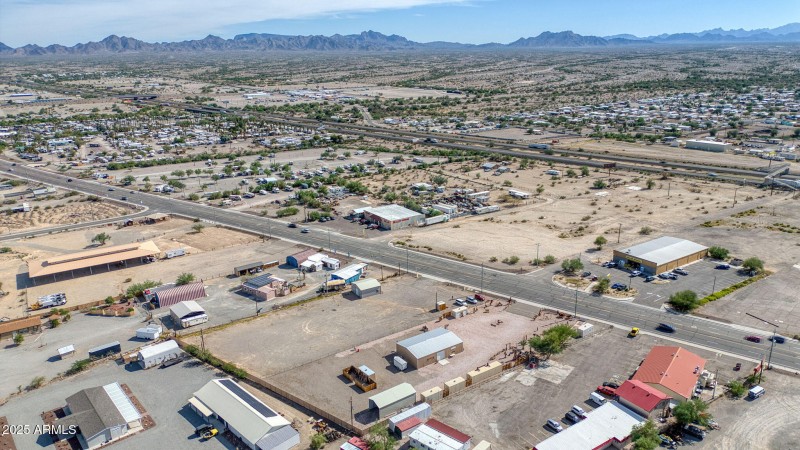 60-web-or-mls-864 W Main St-60